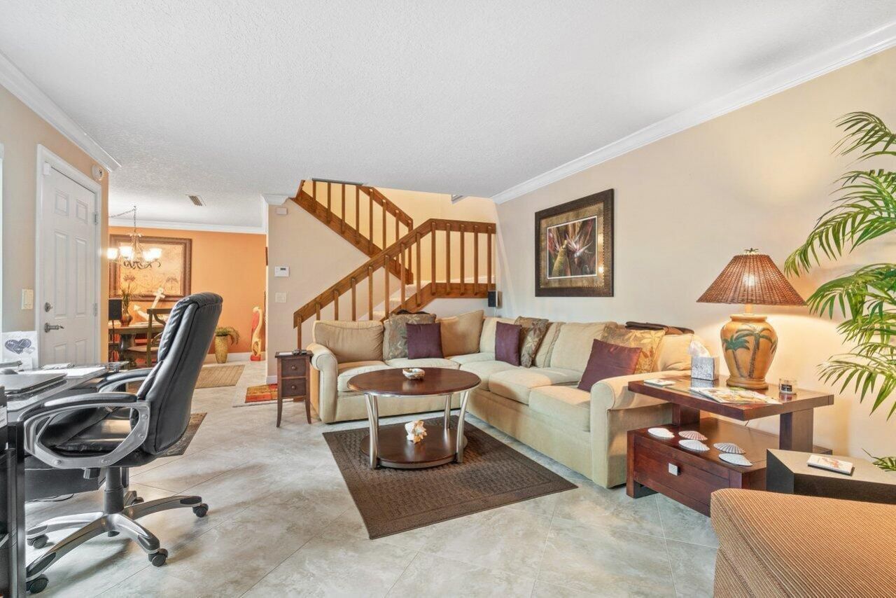 825 Center Street, Unit 13b, Jupiter, FL 33458 Photo