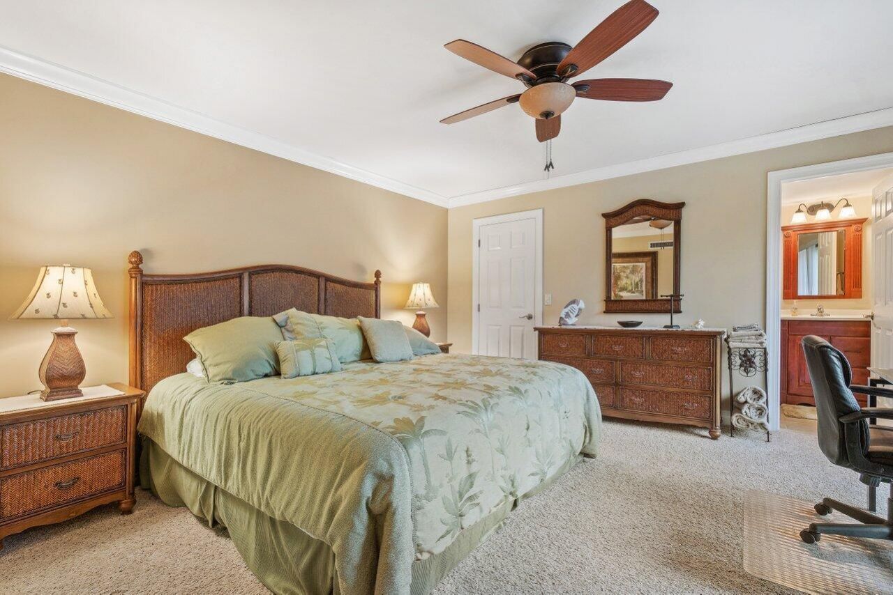 825 Center Street, Unit 13b, Jupiter, FL 33458 Photo