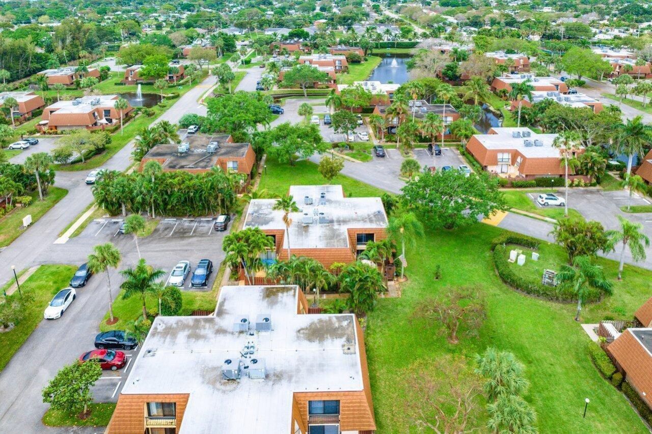 825 Center Street, Unit 13b, Jupiter, FL 33458 Photo