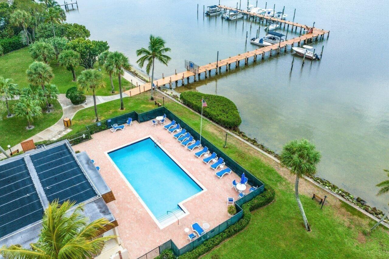 825 Center Street, Unit 13b, Jupiter, FL 33458 Photo