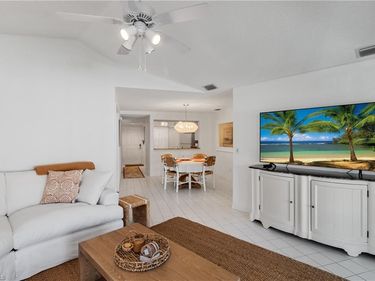 1044 Woodshire LN, Unit B212, NAPLES, FL 34105