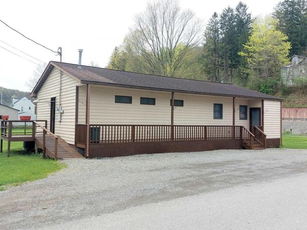 104 Kohler, Parsons, WV 26287