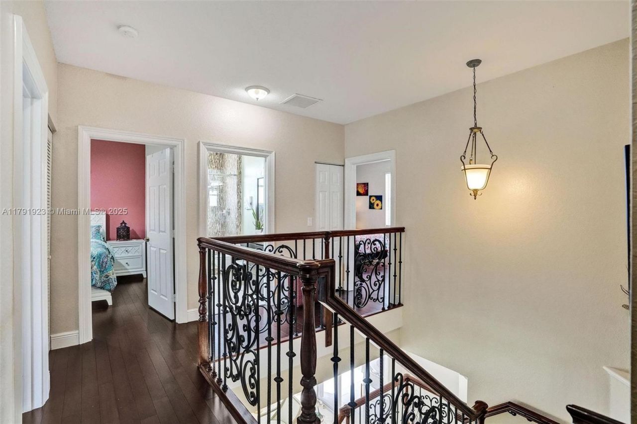 19323 SW 55th St, Miramar, FL 33029 Photo