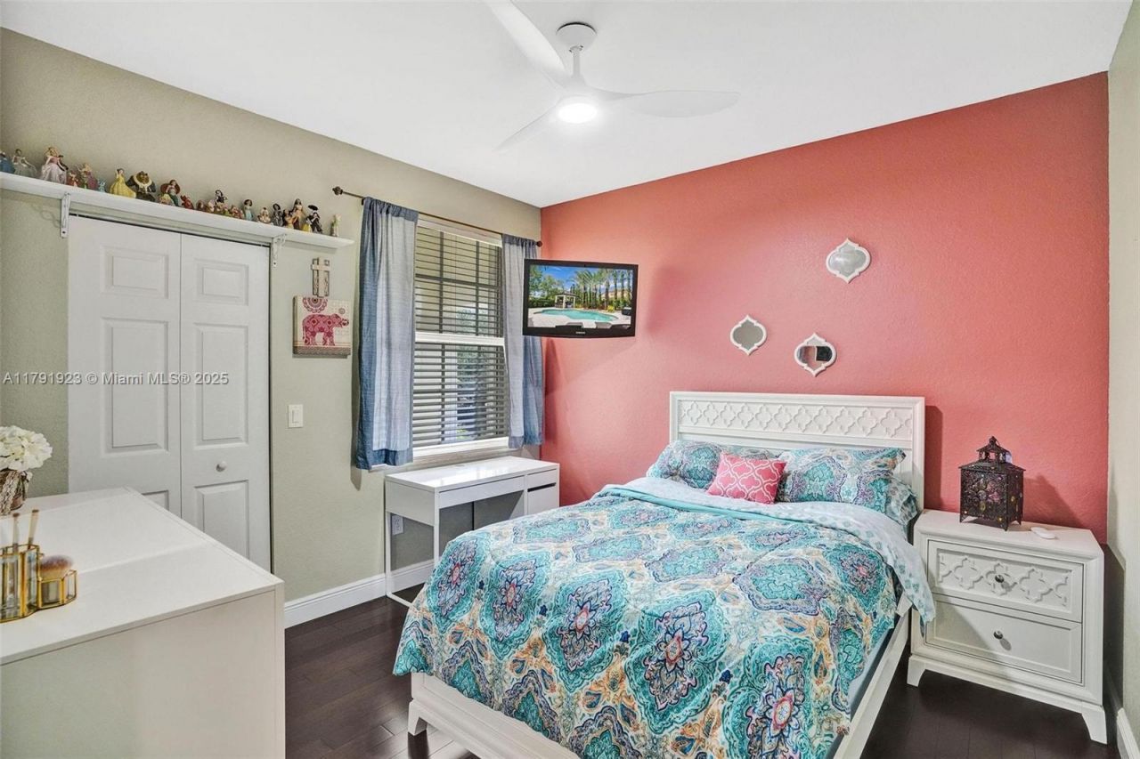 19323 SW 55th St, Miramar, FL 33029 Photo