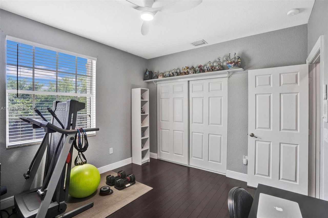 19323 SW 55th St, Miramar, FL 33029 Photo