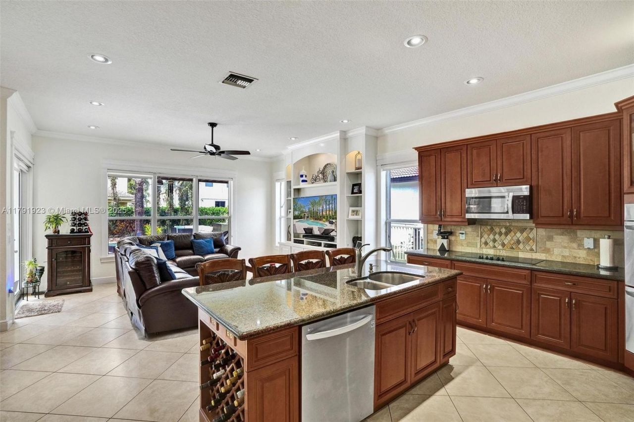 19323 SW 55th St, Miramar, FL 33029 Photo