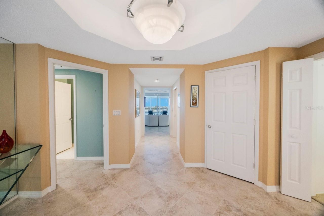 7872 Sailboat Key Boulevard S, Unit 602, South Pasadena, FL 33707 Photo