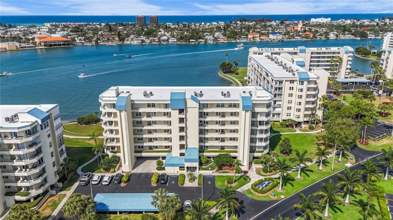 7872 Sailboat Key Boulevard S, Unit 602, South Pasadena, FL 33707 Photo