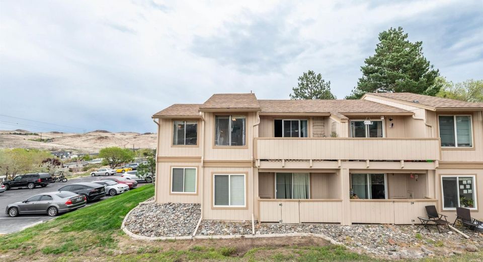 3951 Clear Acre Lane, Unit 296, Reno, NV 89512 Photo