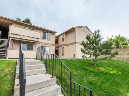 3951 Clear Acre Lane, Unit 296, Reno, NV 89512 Photo