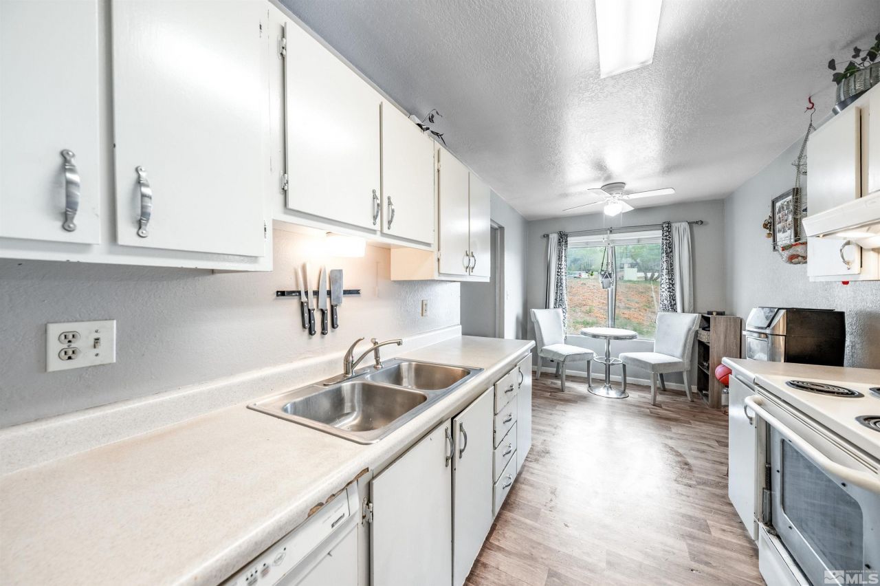 3951 Clear Acre Lane, Unit 296, Reno, NV 89512 Photo