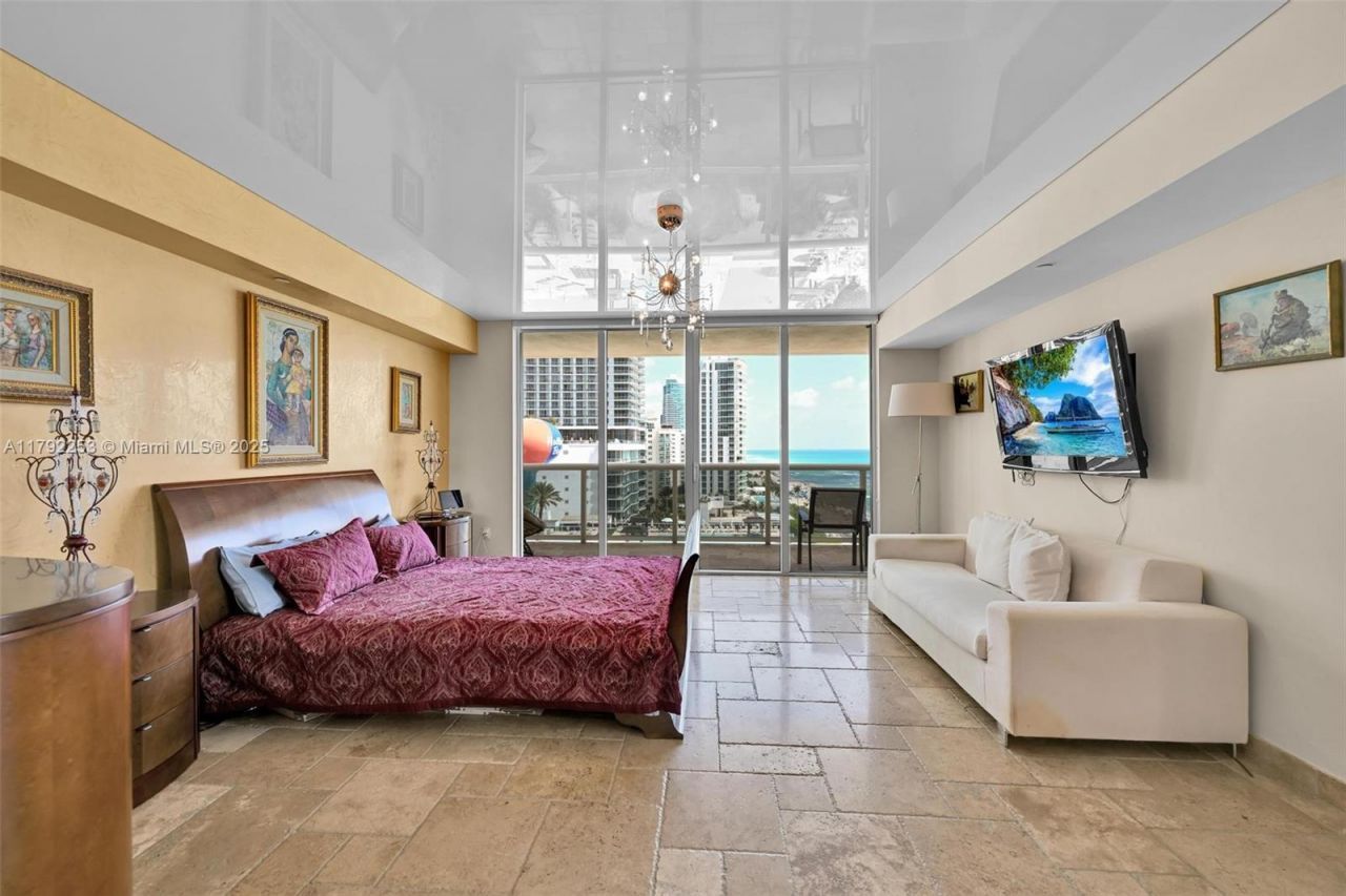 1830 S Ocean Dr, Unit 1201, Hallandale Beach, FL 33009 Photo