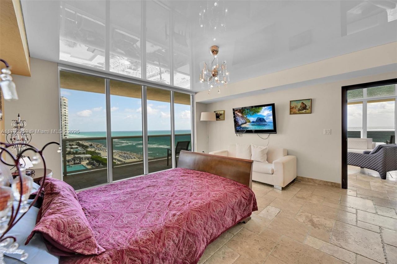 1830 S Ocean Dr, Unit 1201, Hallandale Beach, FL 33009 Photo