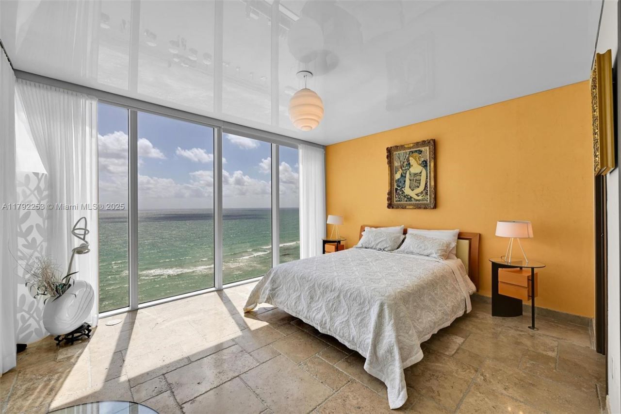 1830 S Ocean Dr, Unit 1201, Hallandale Beach, FL 33009 Photo