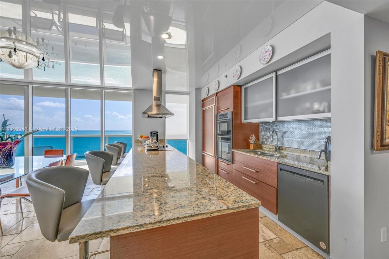 1830 S Ocean Dr, Unit 1201, Hallandale Beach, FL 33009 Photo