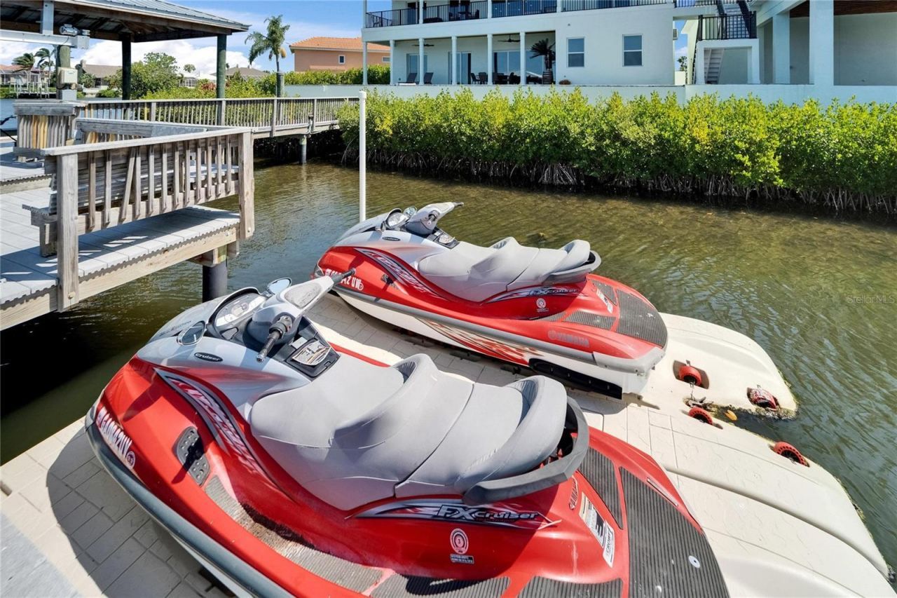 935 Chipaway Drive, Apollo Beach, FL 33572 Photo