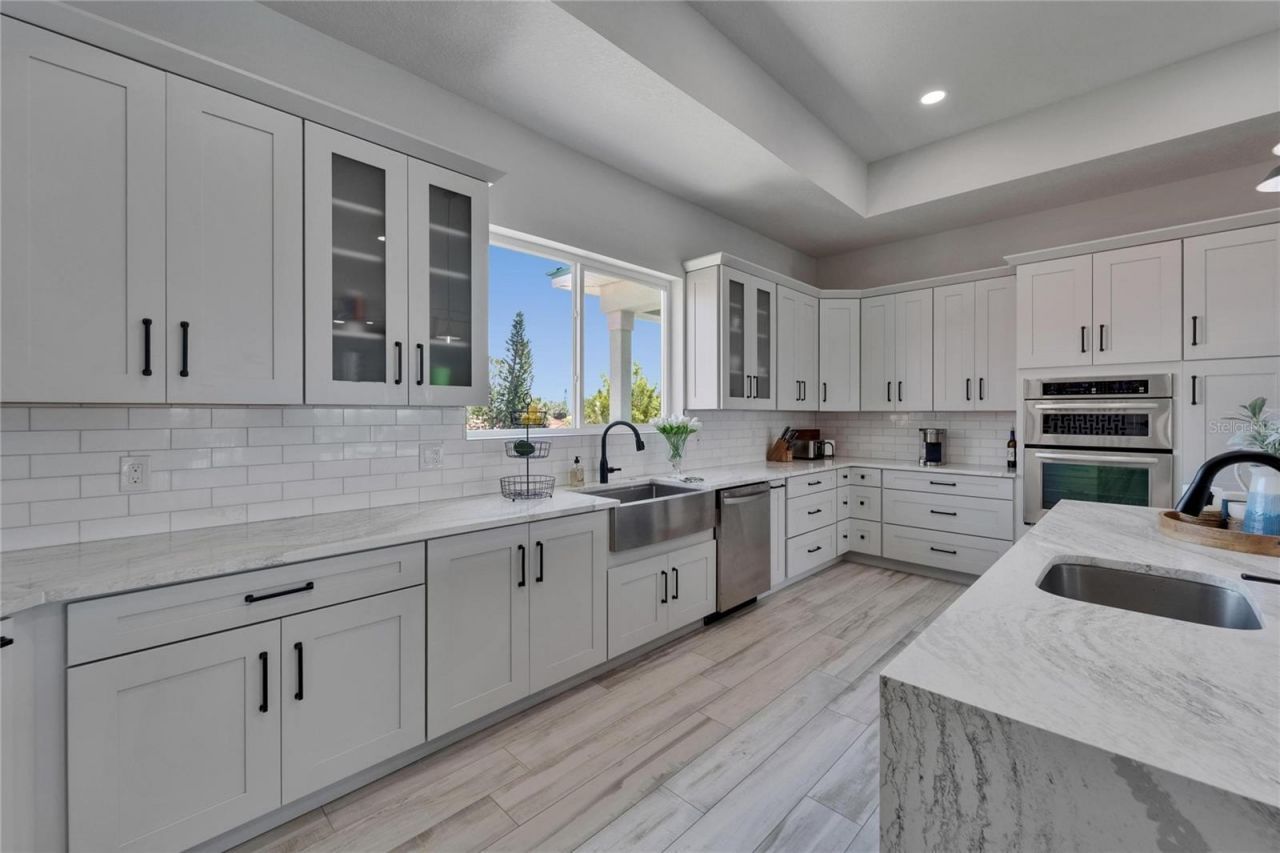 935 Chipaway Drive, Apollo Beach, FL 33572 Photo