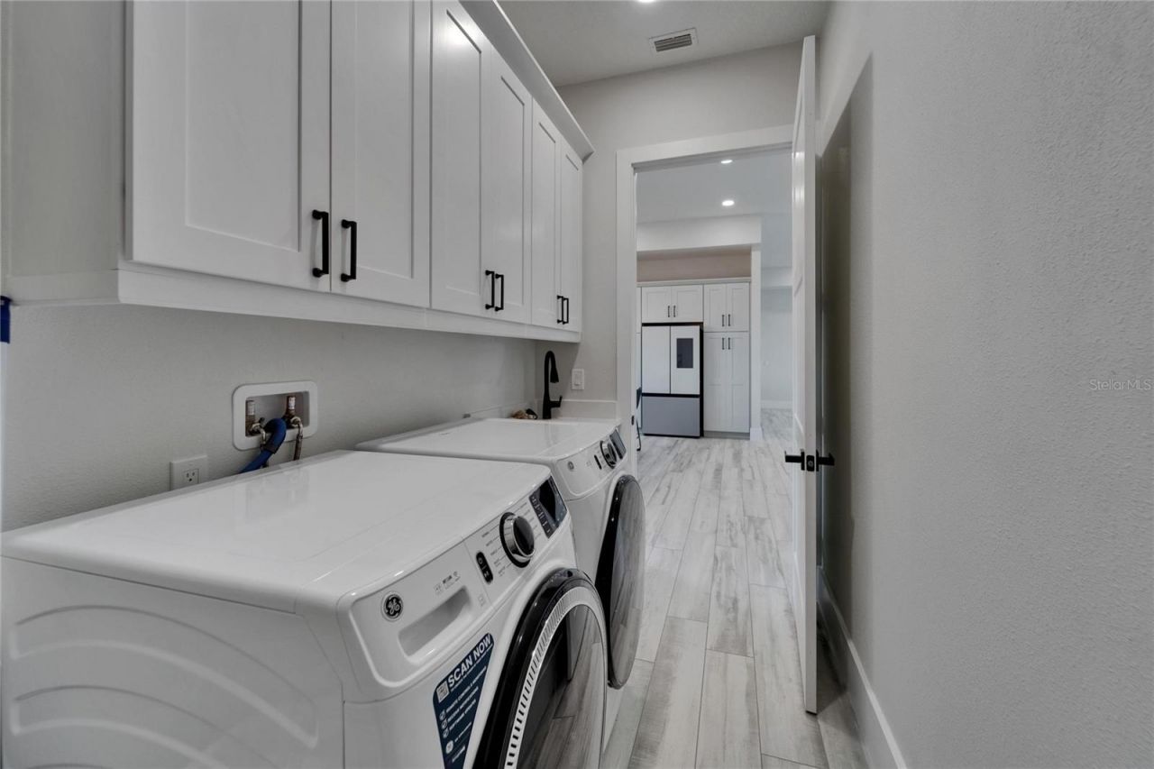 935 Chipaway Drive, Apollo Beach, FL 33572 Photo