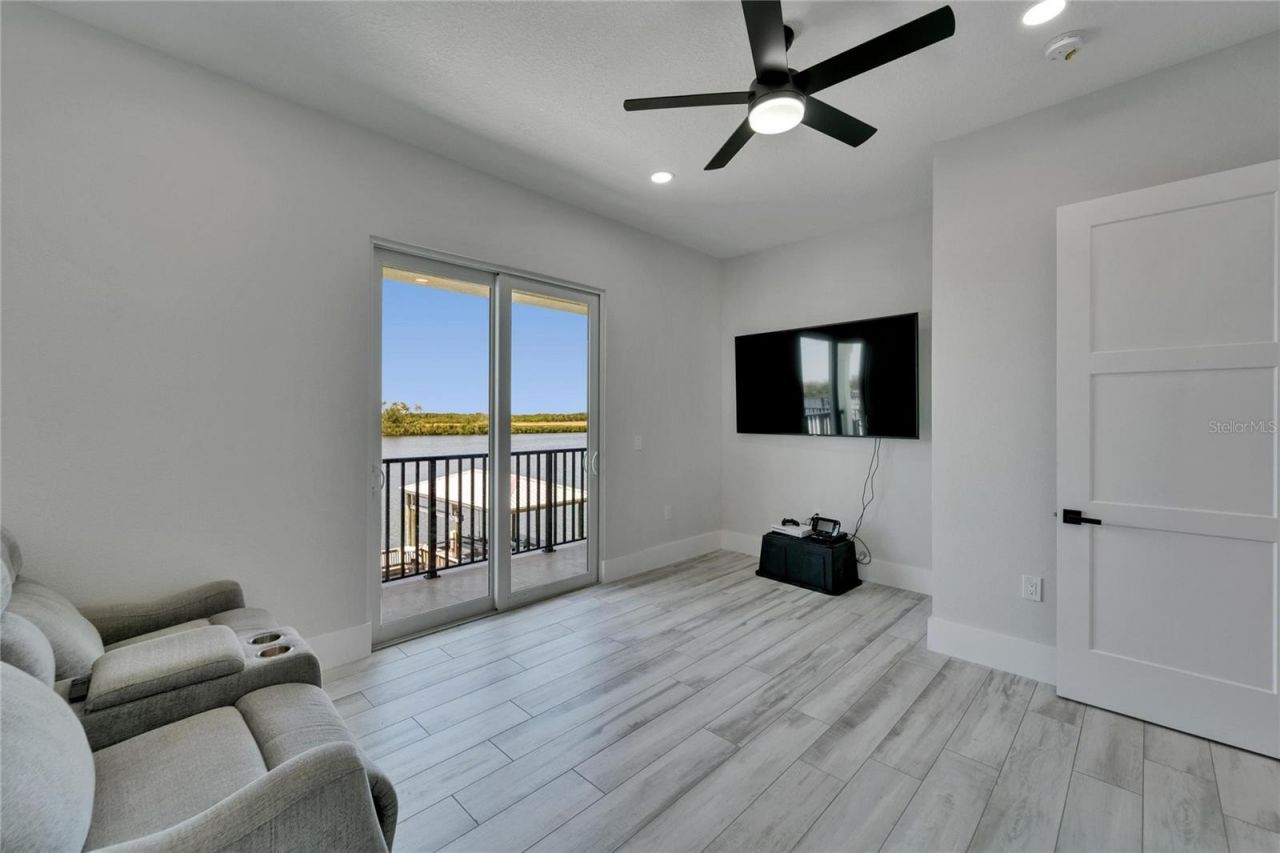 935 Chipaway Drive, Apollo Beach, FL 33572 Photo