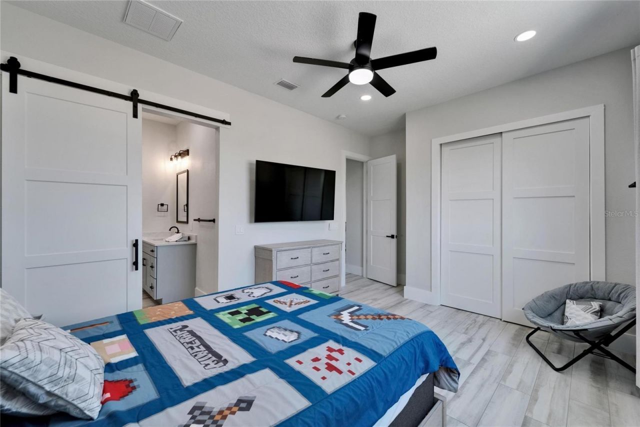 935 Chipaway Drive, Apollo Beach, FL 33572 Photo