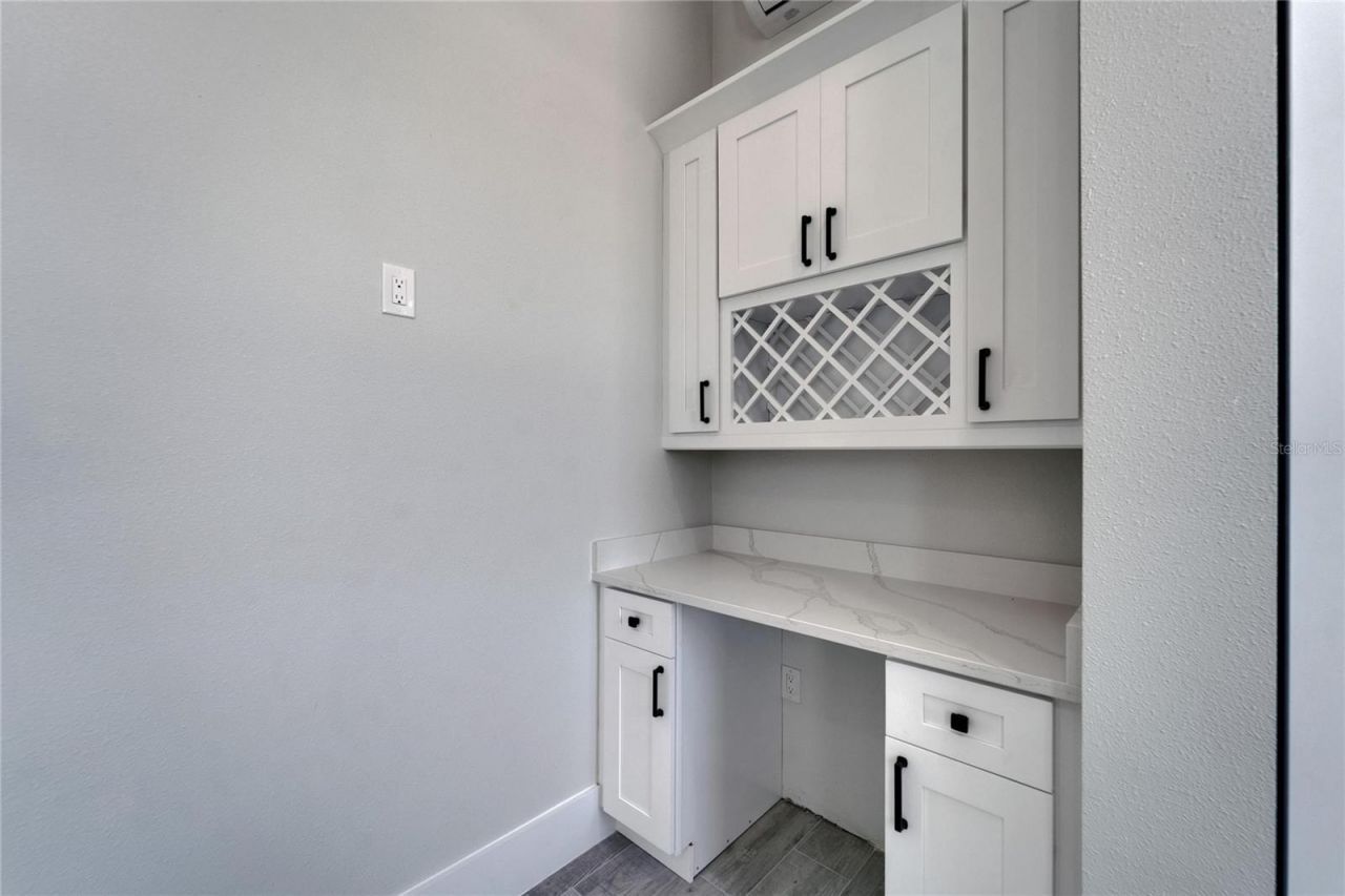 935 Chipaway Drive, Apollo Beach, FL 33572 Photo