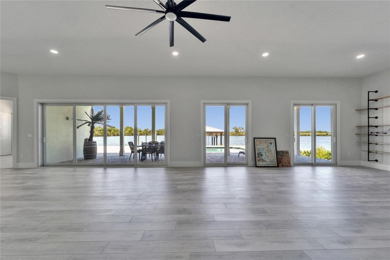 935 Chipaway Drive, Apollo Beach, FL 33572 Photo