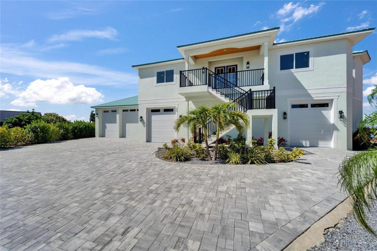 935 Chipaway Drive, Apollo Beach, FL 33572 Photo