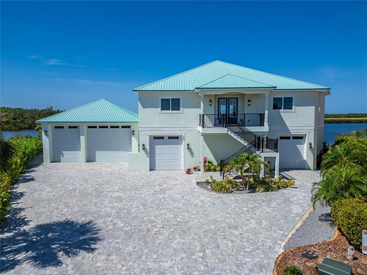 935 Chipaway Drive, Apollo Beach, FL 33572 Photo