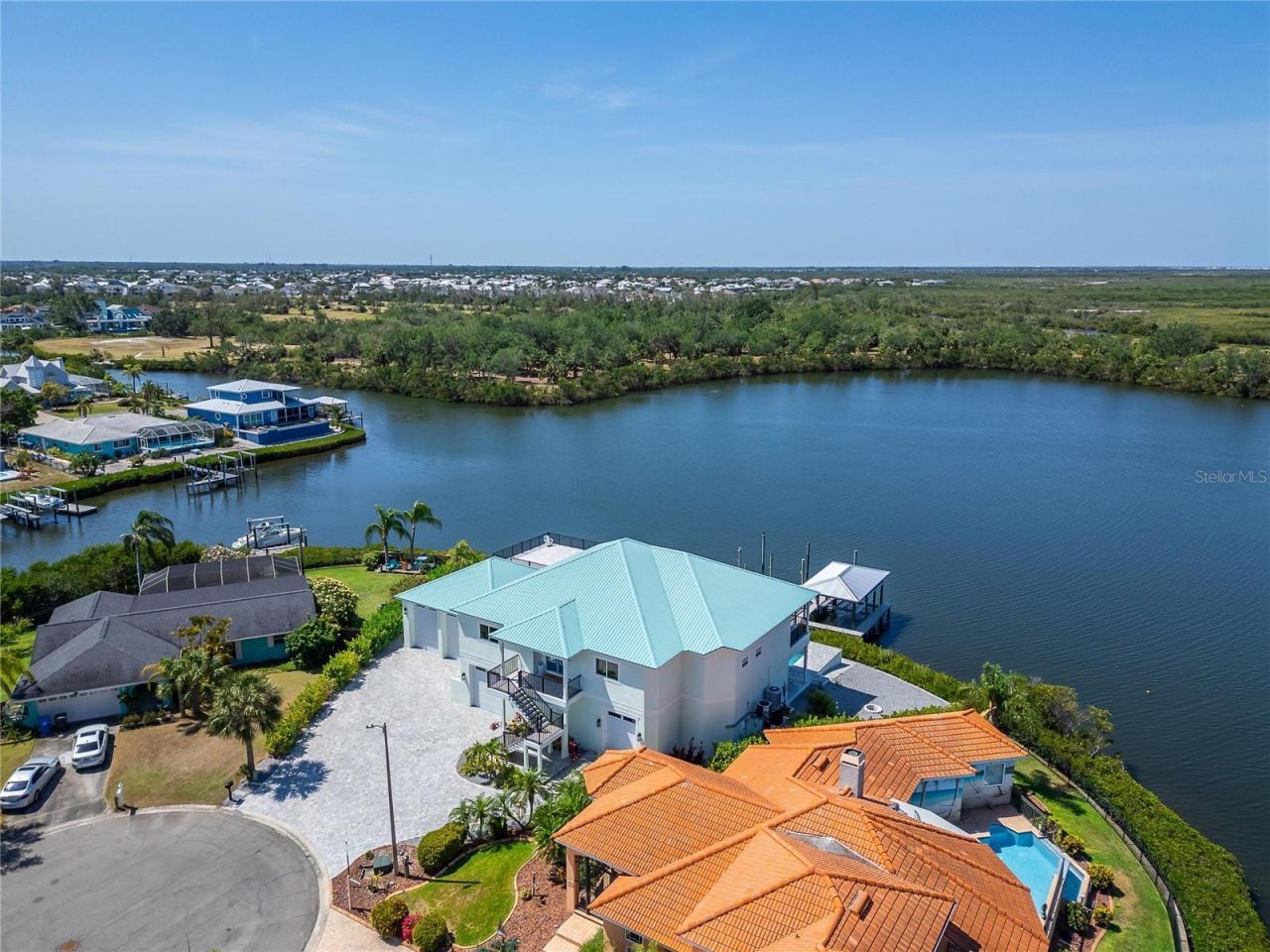 935 Chipaway Drive, Apollo Beach, FL 33572 Photo