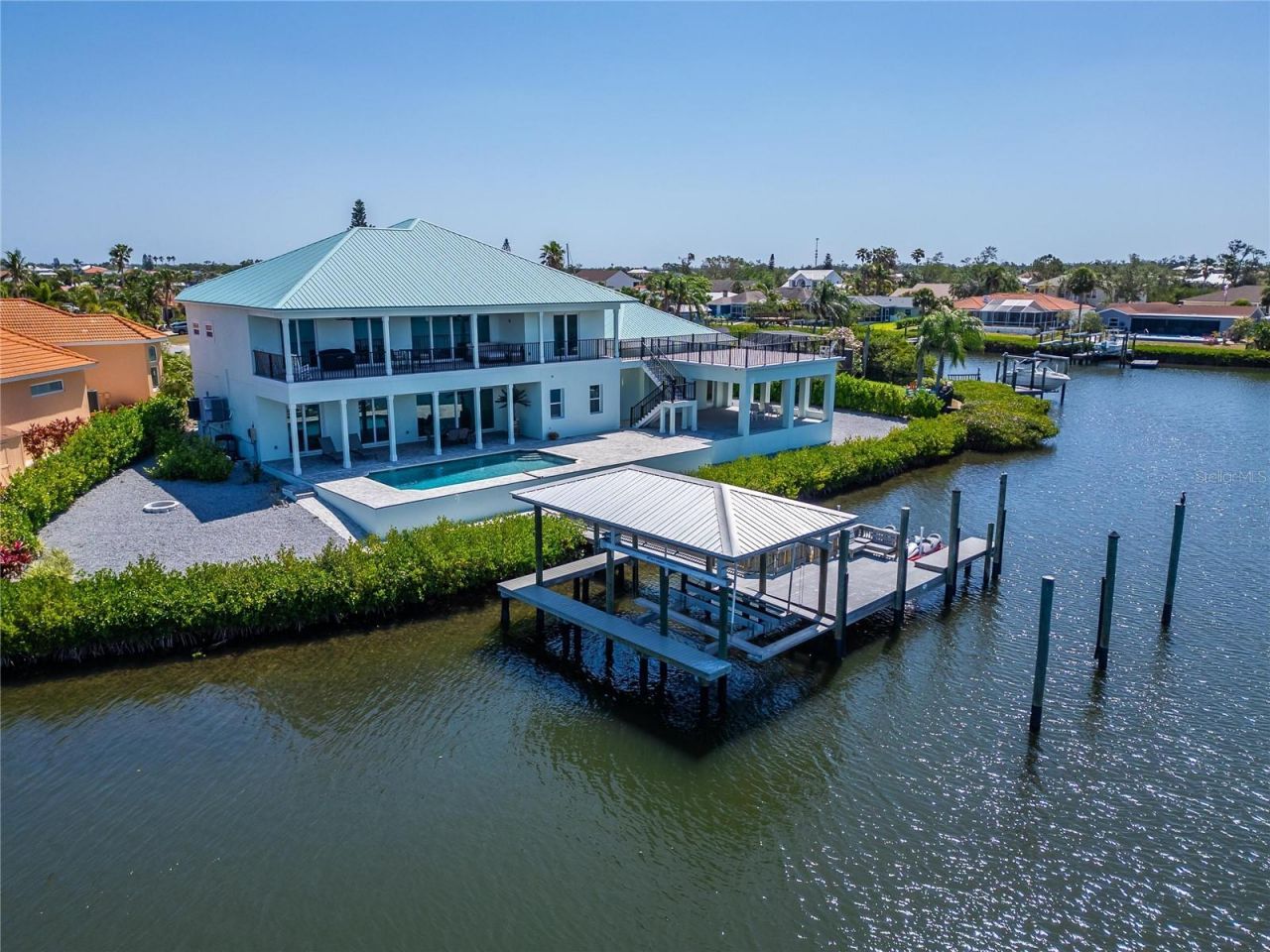 935 Chipaway Drive, Apollo Beach, FL 33572 Photo