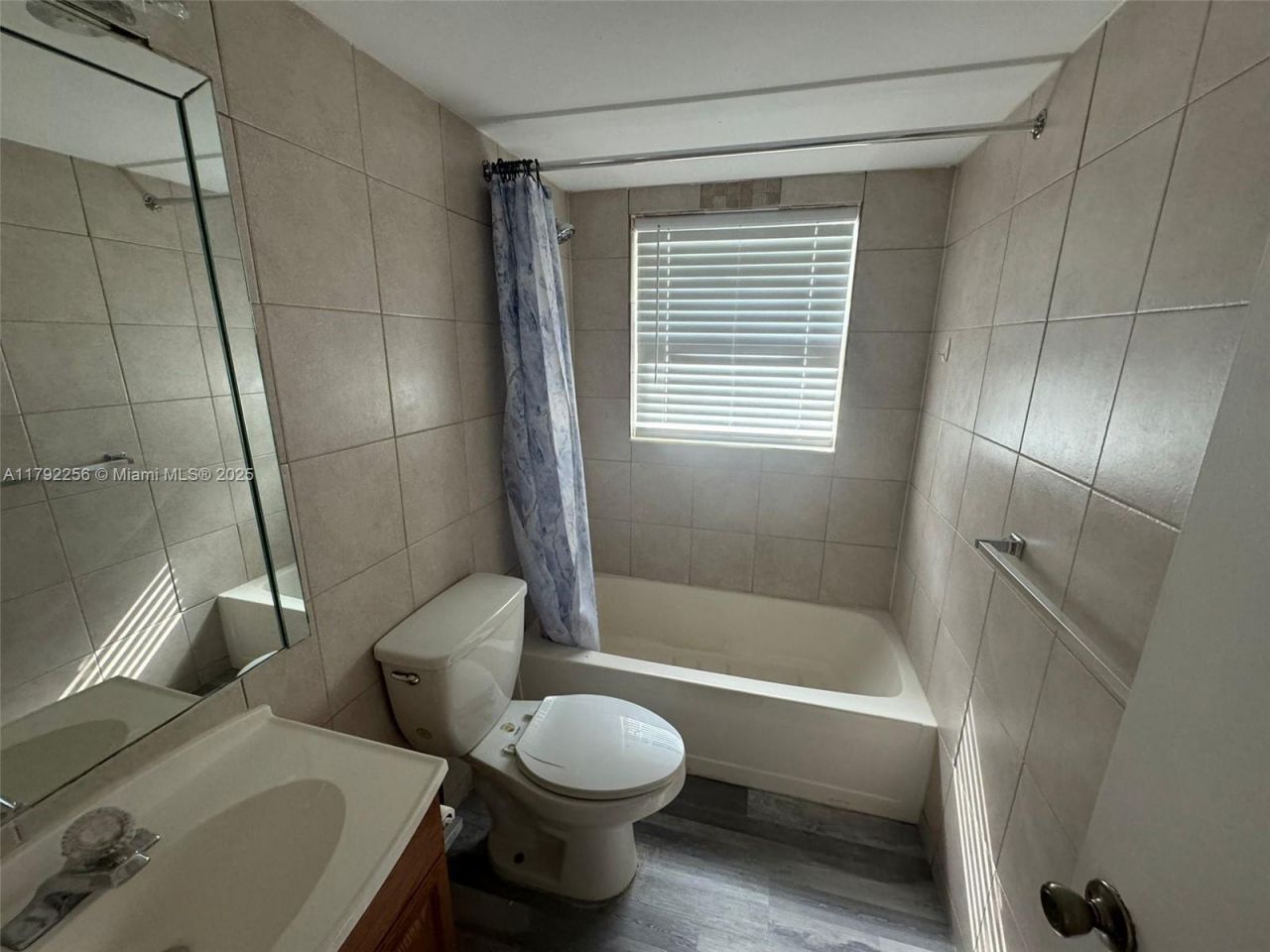 10068 Twin Lakes Dr, Unit 38-F, Coral Springs, FL 33071 Photo