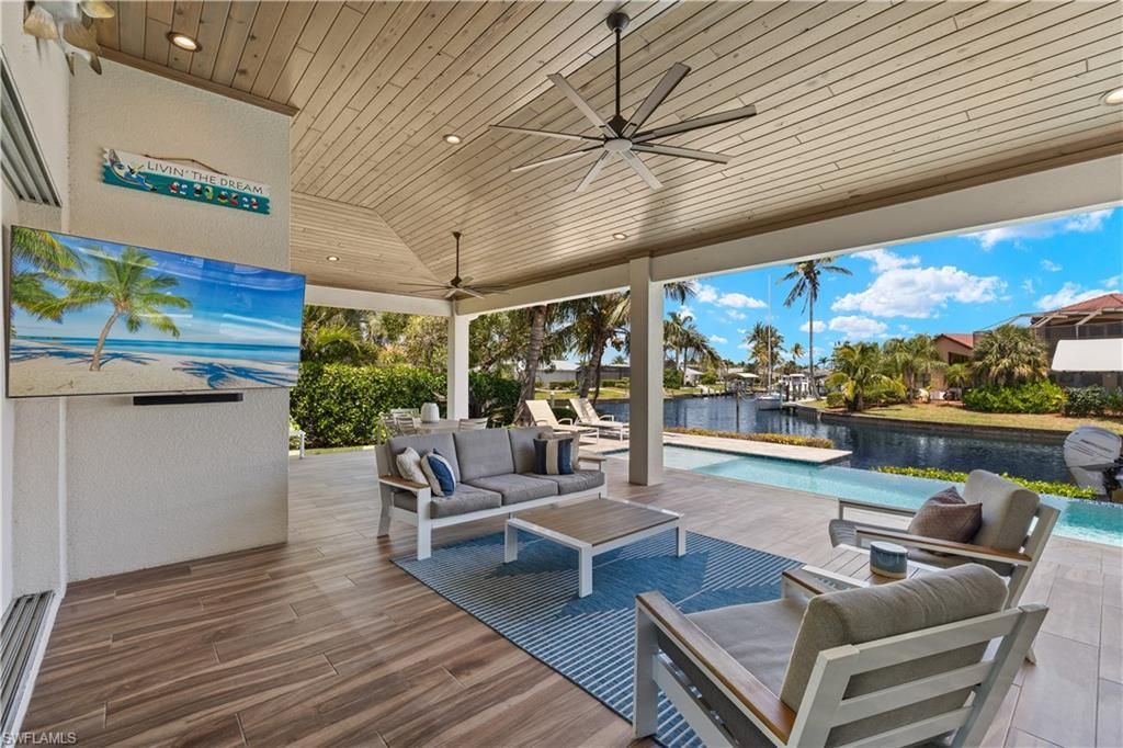 6617 Joanna Cir, Fort Myers, FL 33919 Photo