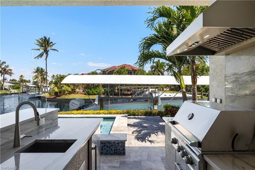 6617 Joanna Cir, Fort Myers, FL 33919 Photo