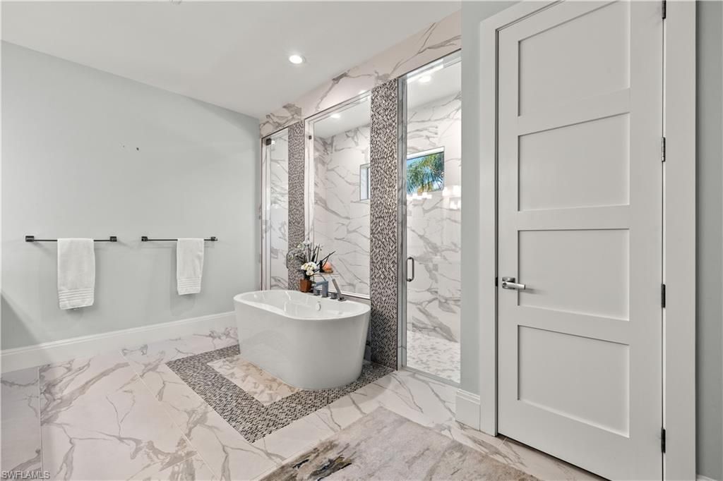 6617 Joanna Cir, Fort Myers, FL 33919 Photo