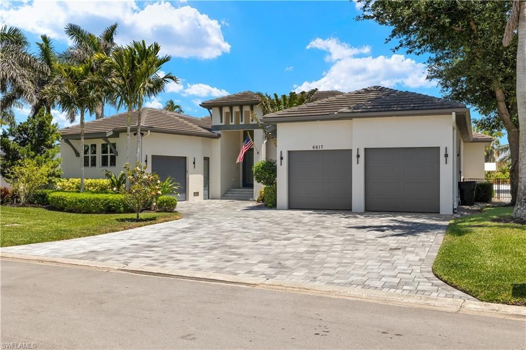 6617 Joanna Cir, Fort Myers, FL 33919 Photo