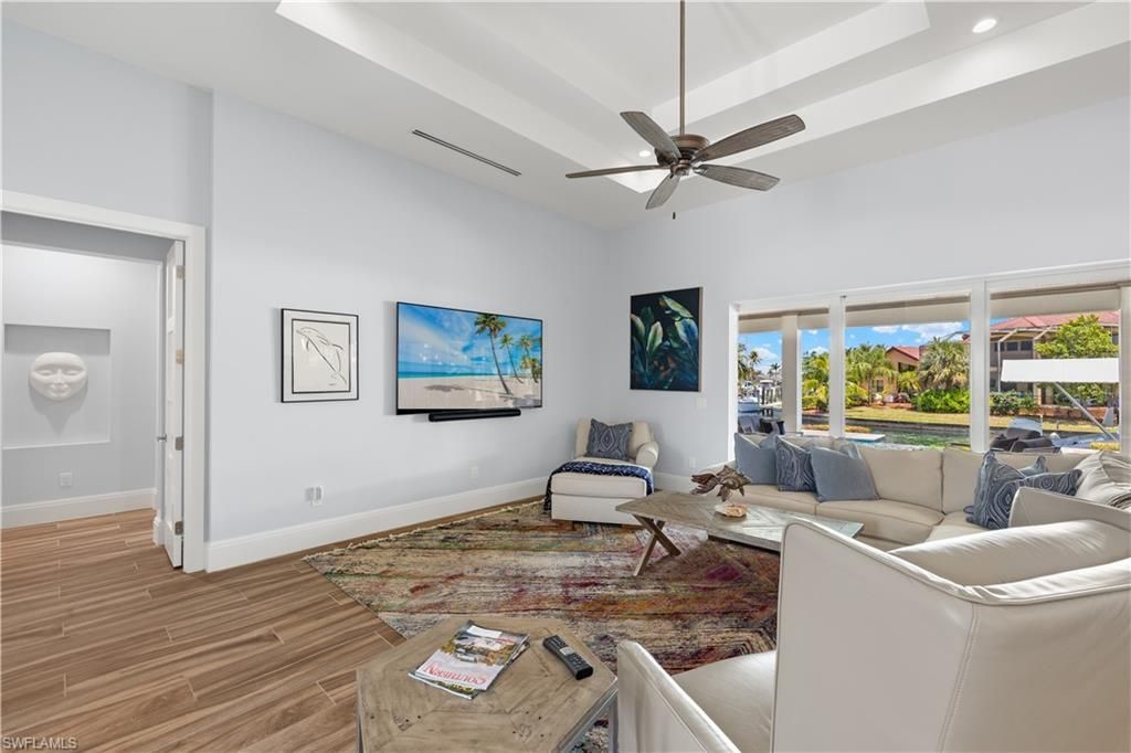 6617 Joanna Cir, Fort Myers, FL 33919 Photo