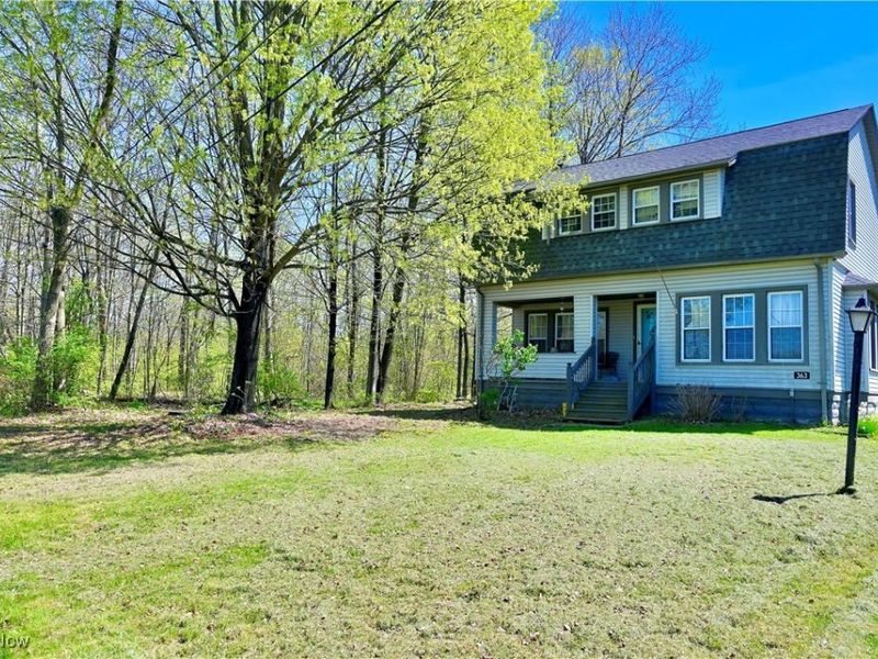 363 Maple Drive, Poland, OH 44514 Photo 2