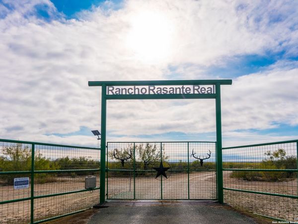 1 FM 334, Brackettville, TX 78832