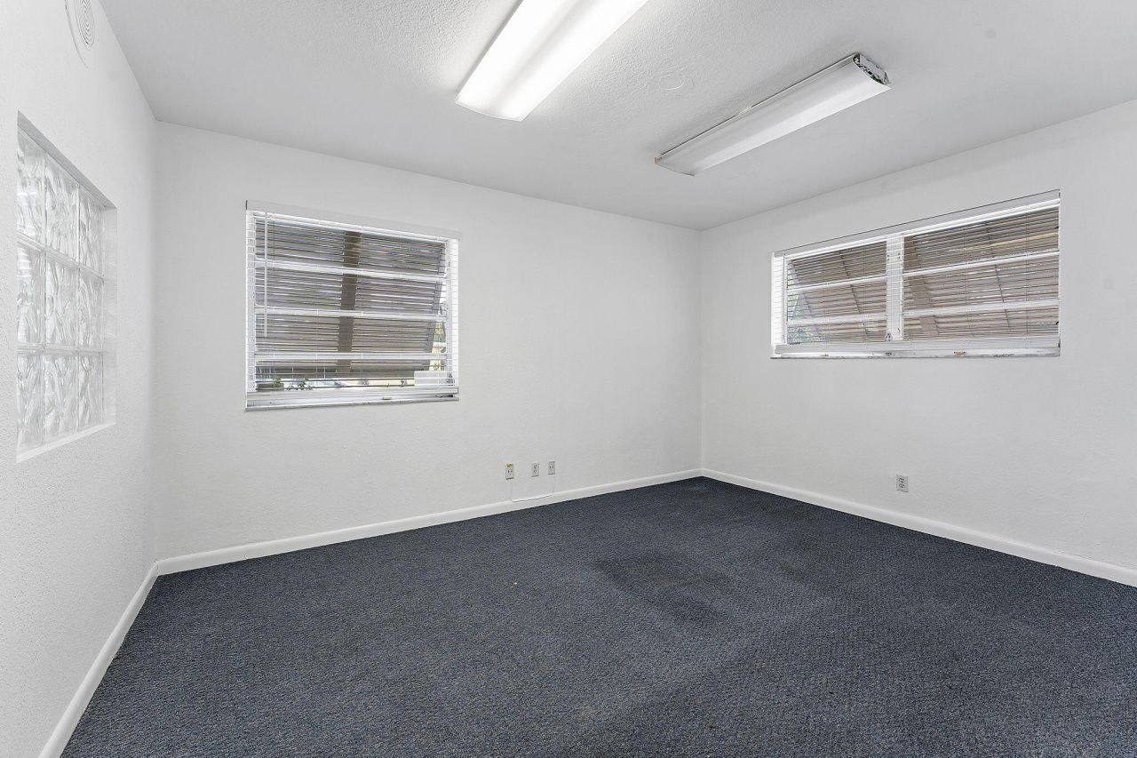 215 NW 3rd Street, Boynton Beach, FL 33435 Photo