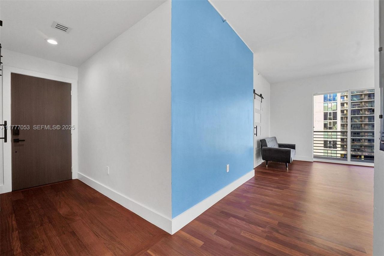 234 NE 3rd St, Unit 2202, Miami, FL 33132 Photo
