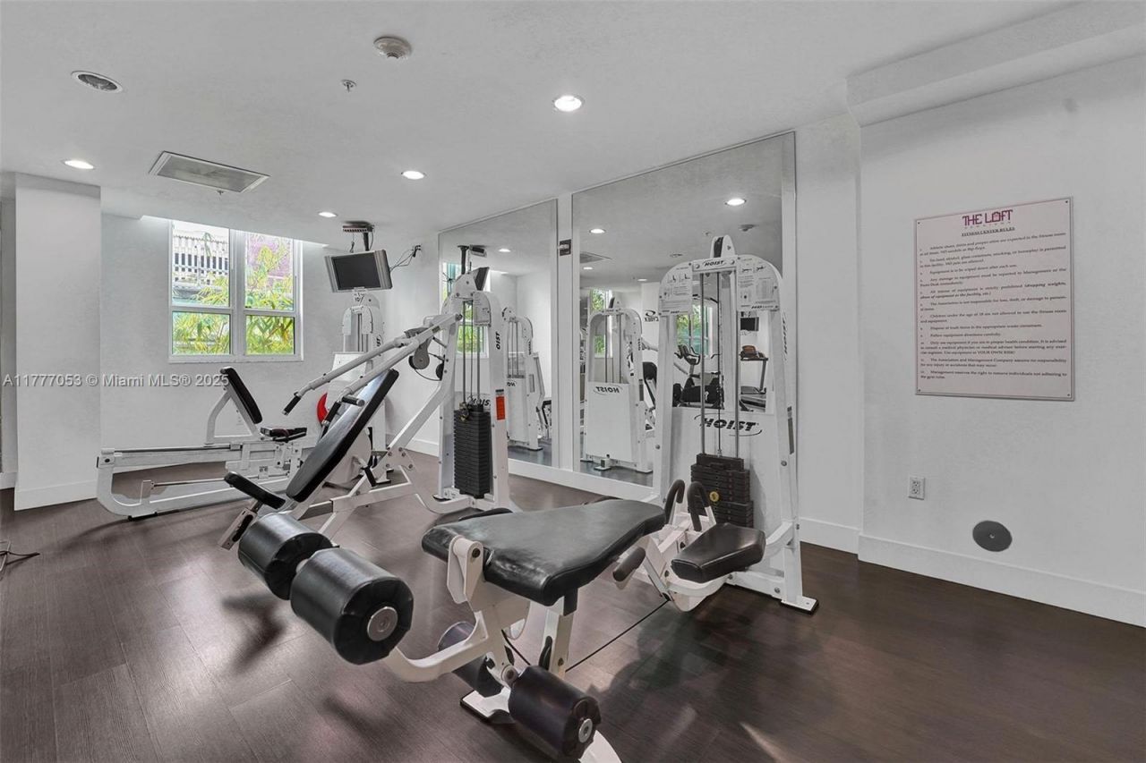 234 NE 3rd St, Unit 2202, Miami, FL 33132 Photo