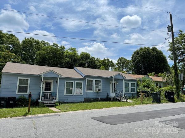 336-338 Hamilton Drive NE, Concord, NC 28025