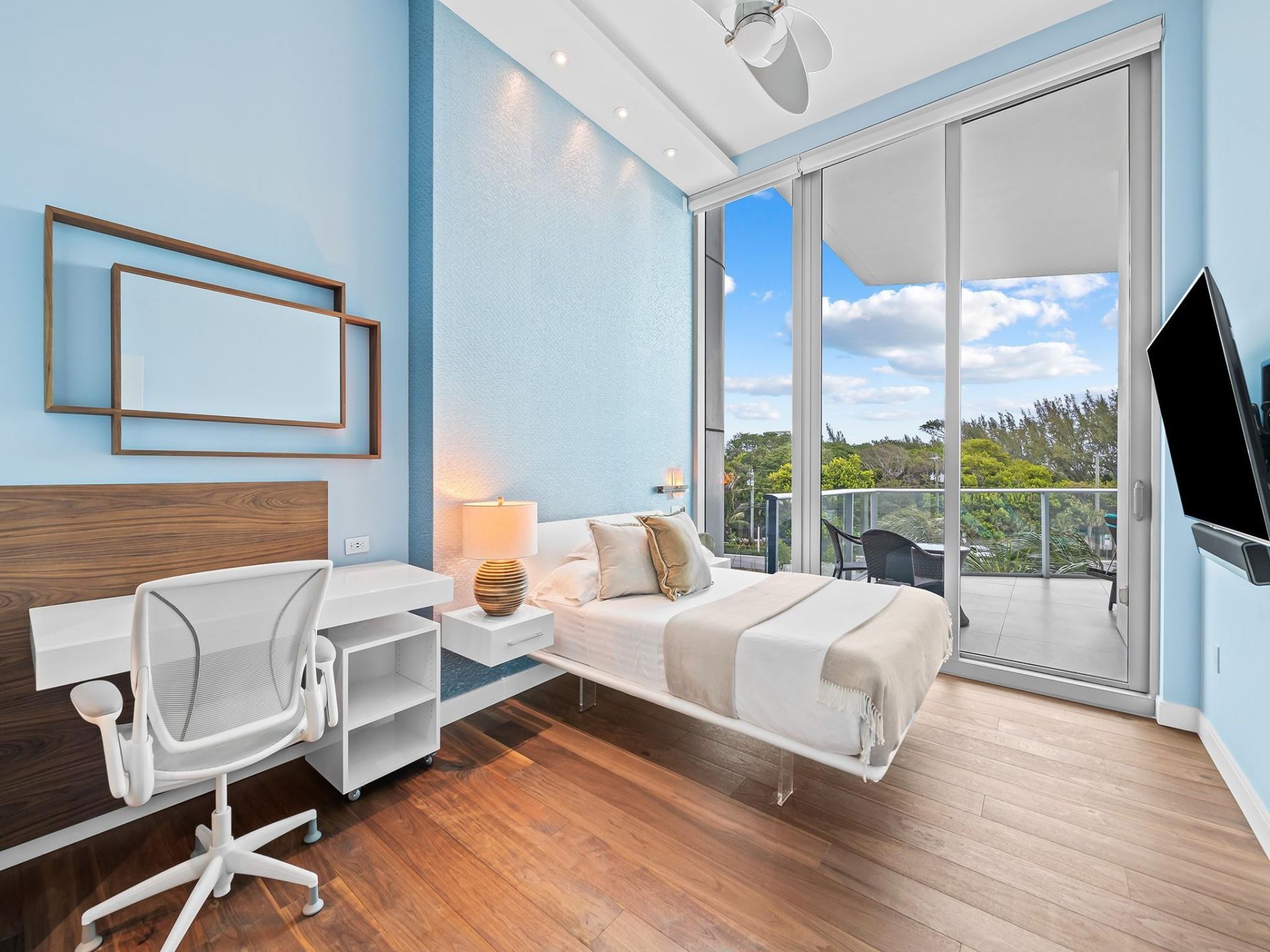 701 N Fort Lauderdale Beach Boulevard, Unit 302, Fort Lauderdale, FL 33304 Photo