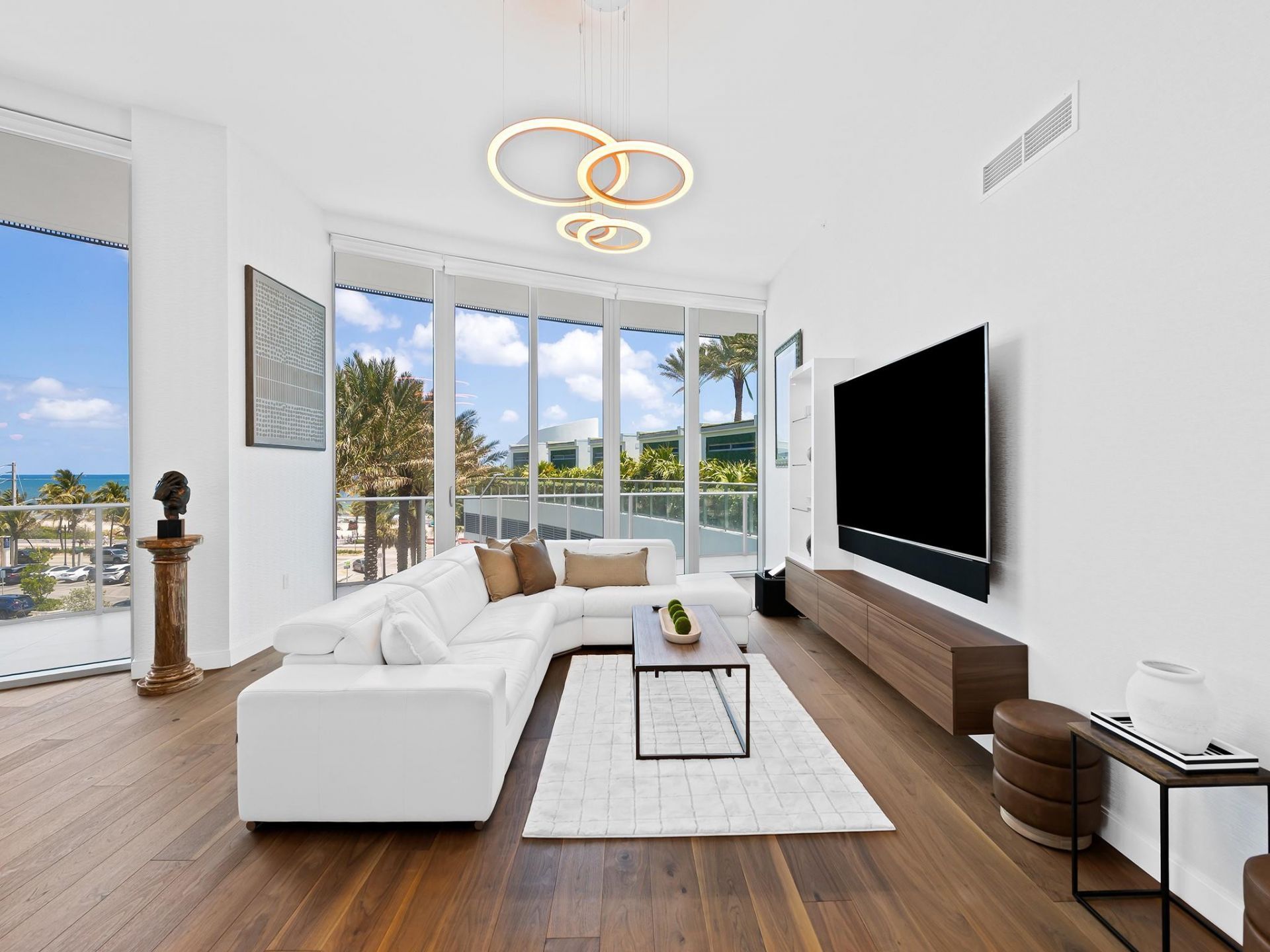 701 N Fort Lauderdale Beach Boulevard, Unit 302, Fort Lauderdale, FL 33304 Photo