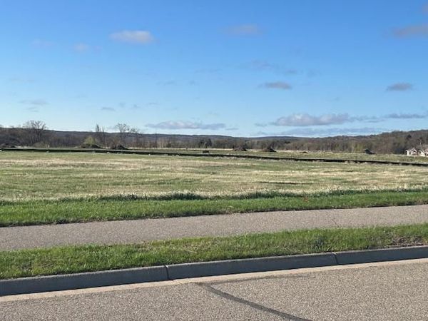 802 Prateria Avenue, Avon, MN 56310