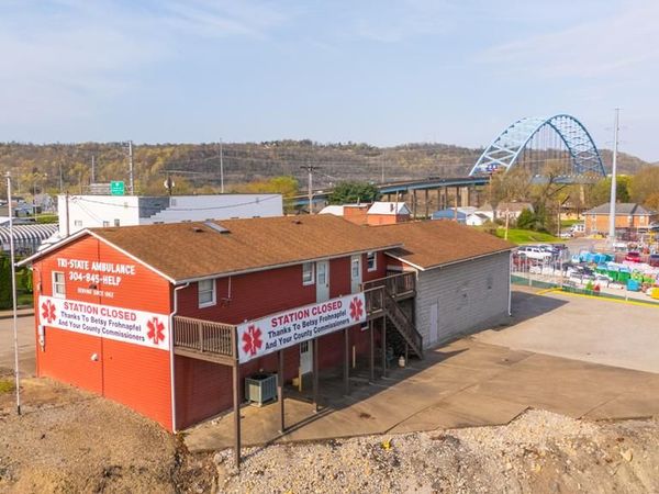 402 11th St,, Moundsville, WV 26041