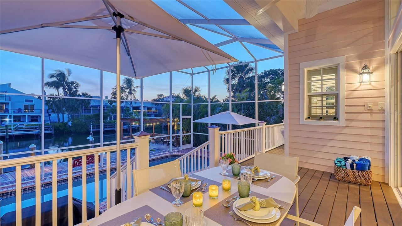 5024 Commonwealth Drive, Sarasota, FL 34242 Photo