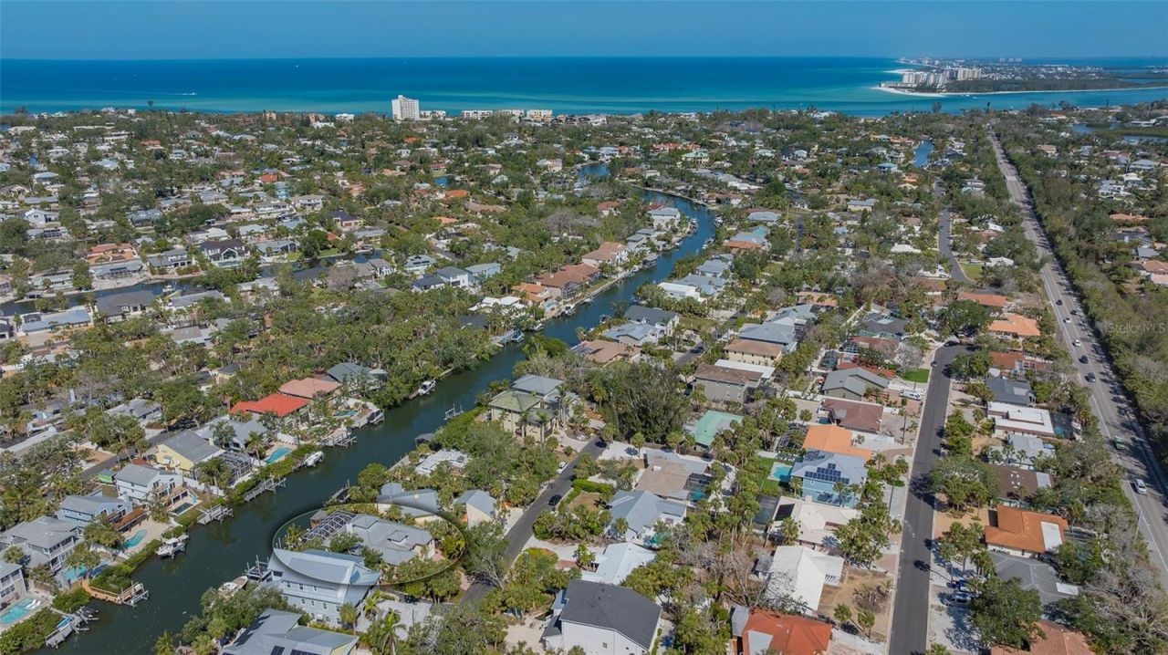 5024 Commonwealth Drive, Sarasota, FL 34242 Photo