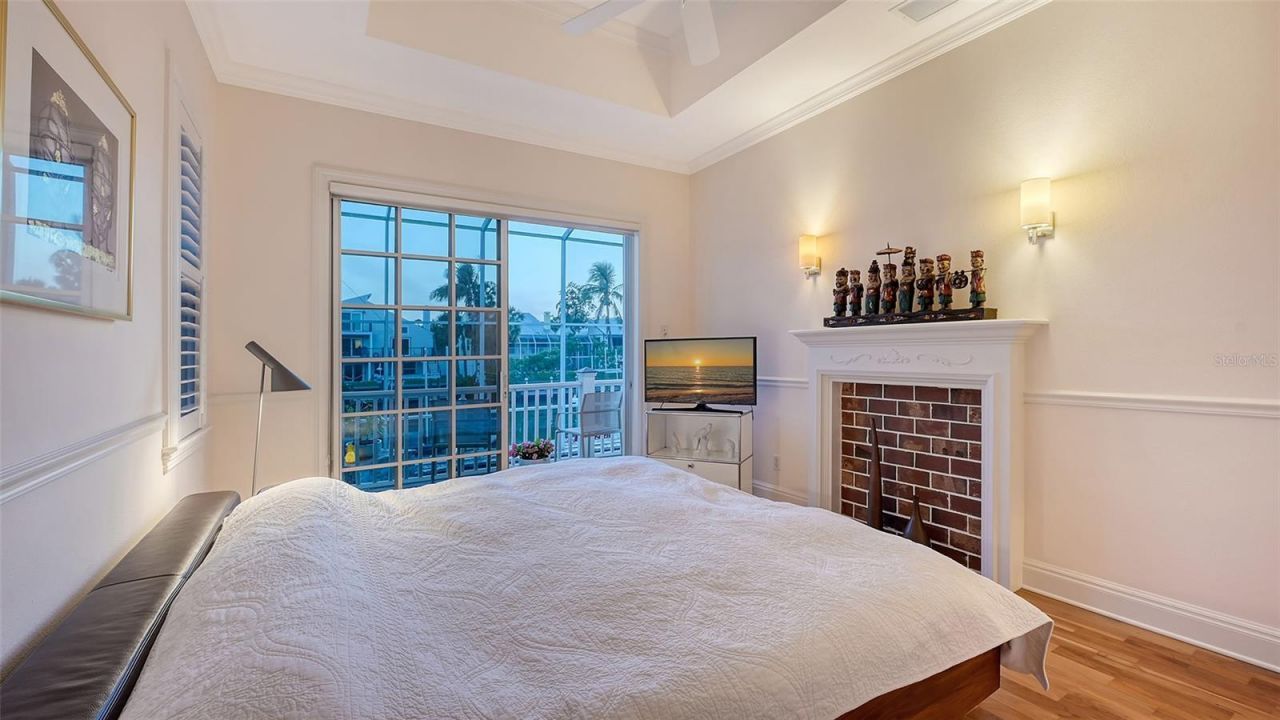 5024 Commonwealth Drive, Sarasota, FL 34242 Photo