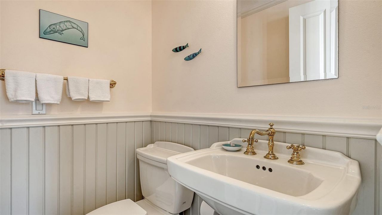 5024 Commonwealth Drive, Sarasota, FL 34242 Photo